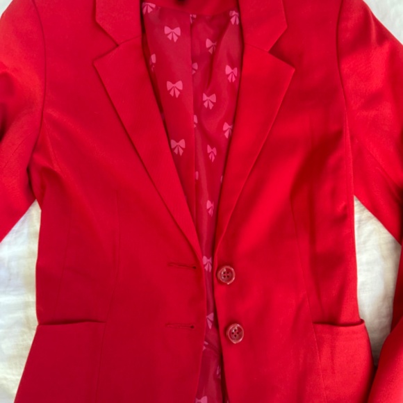 Red blazer - Picture 2 of 4